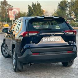 تۆیۆتا ڕاڤ 4